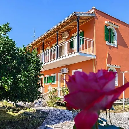 Nikos Apartment