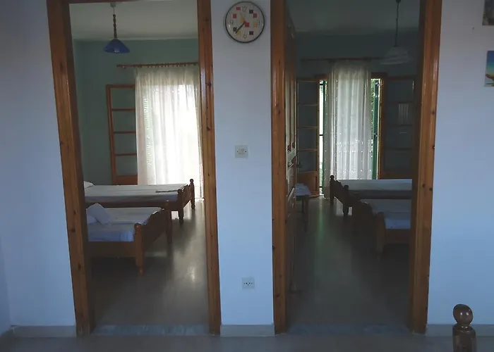 Nikos 公寓